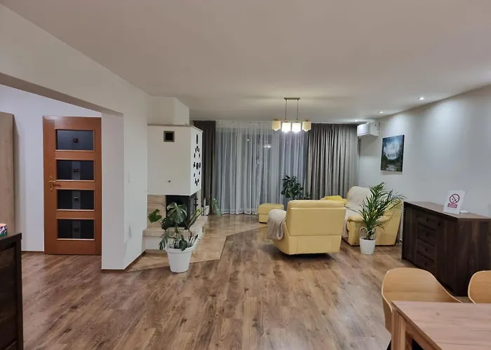 Orzechowy Dom * Trzebnica