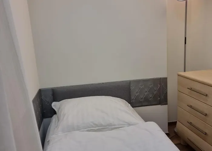 Orzechowy Dom * Trzebnica